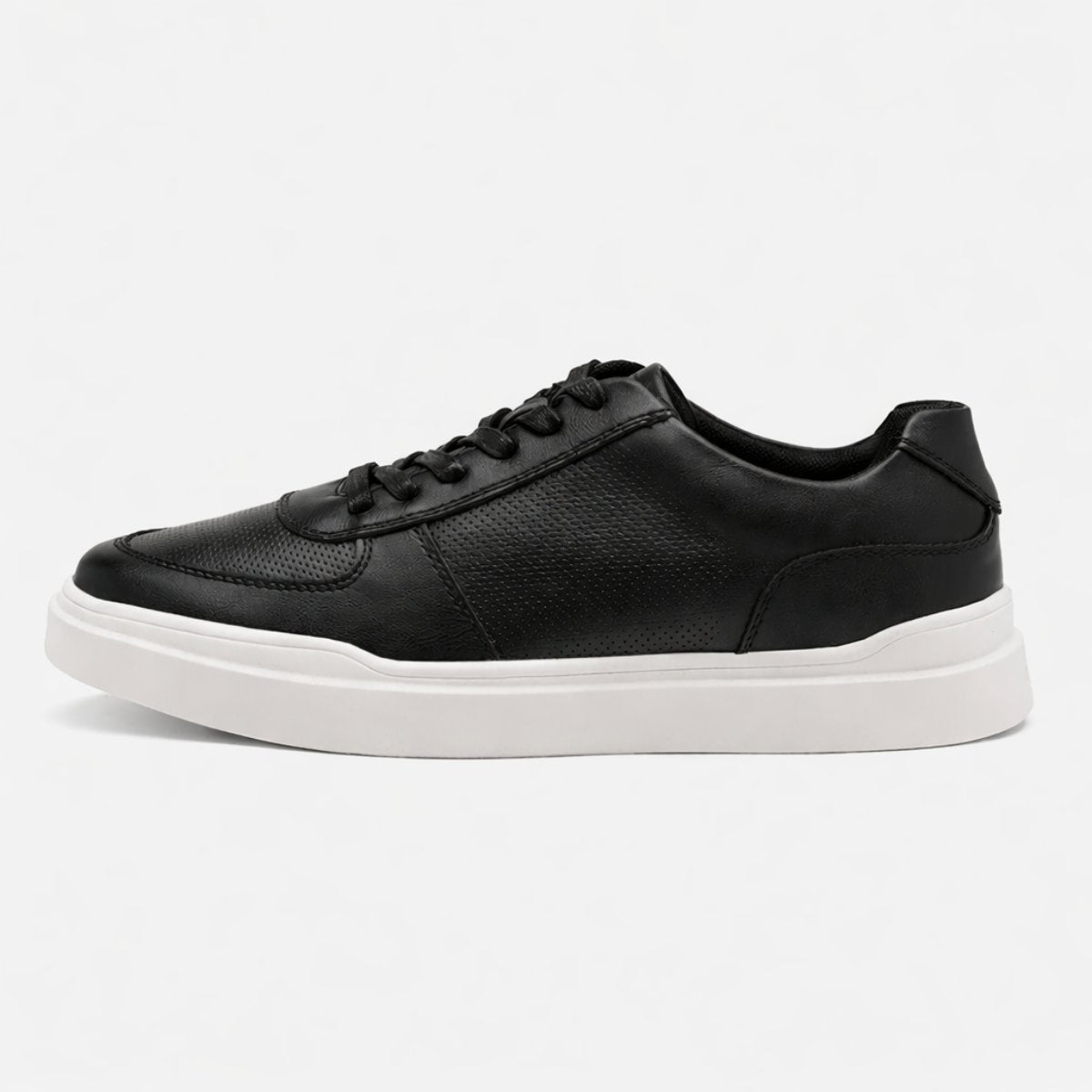 Ryalka Motion Sneakers