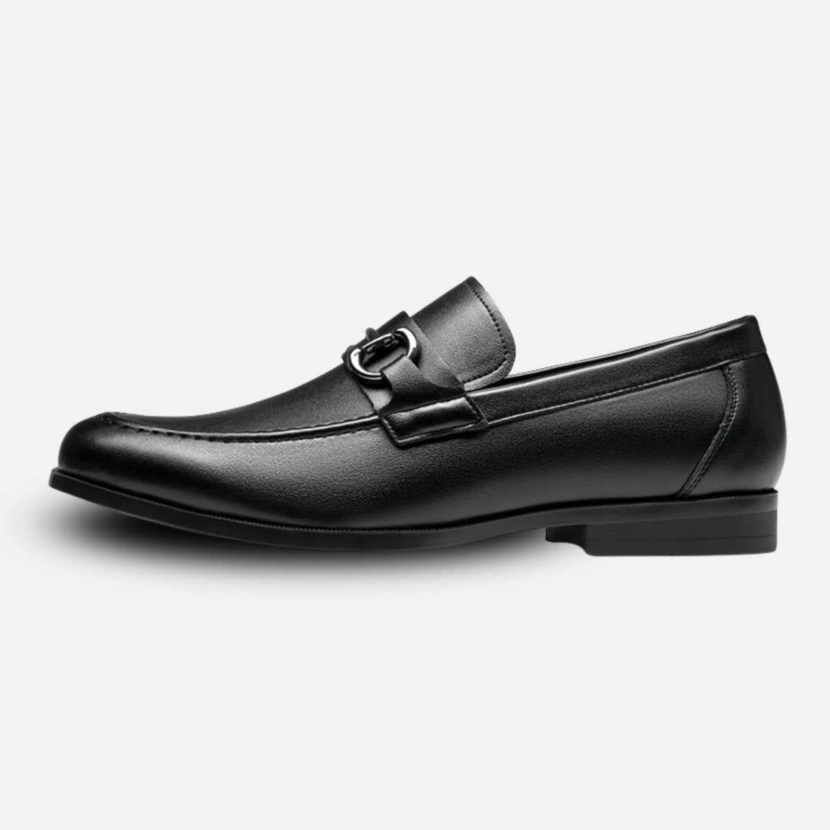 Mocassins Ryalka en cuir premium avec boucle métallique